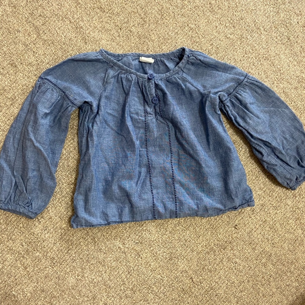 Gap chambray top